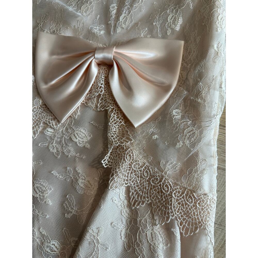 Vintage 80s Gilberti Lace Drop Waist Dress with Bow detail 14 - Picture 5 of 14